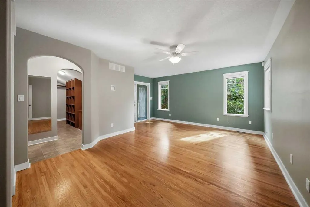 18 College Park Drive