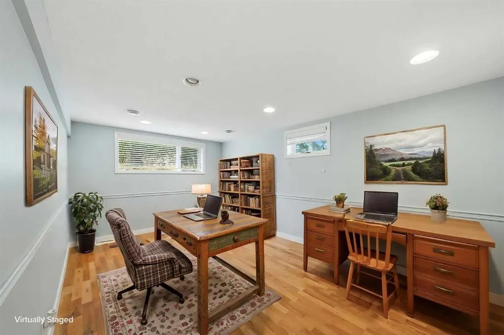 18 College Park Drive