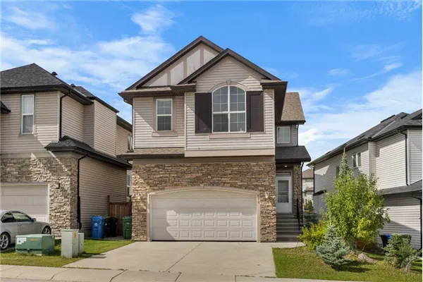 112 Sherwood Crescent NW