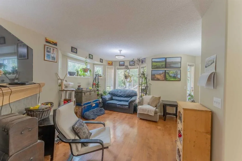 827 Wilson Way #2