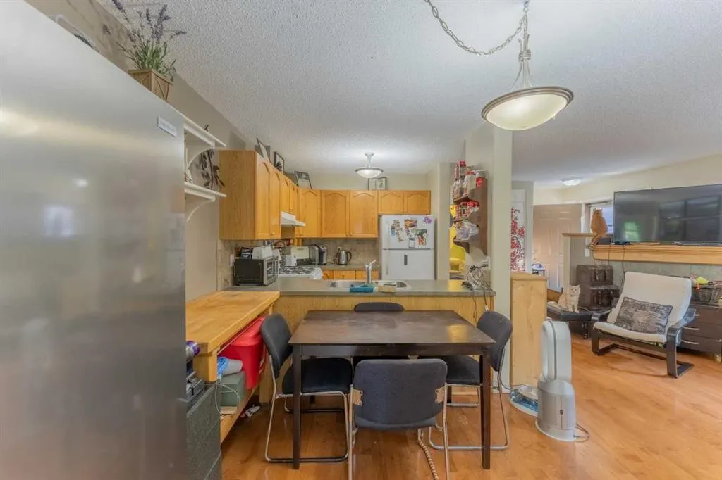 827 Wilson Way #2