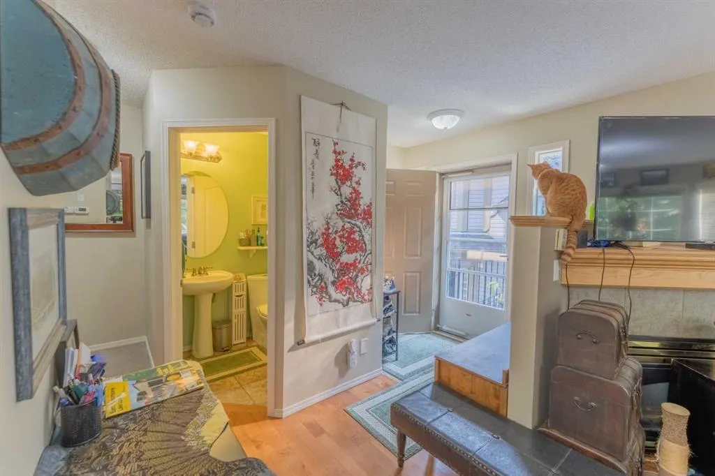 827 Wilson Way #2