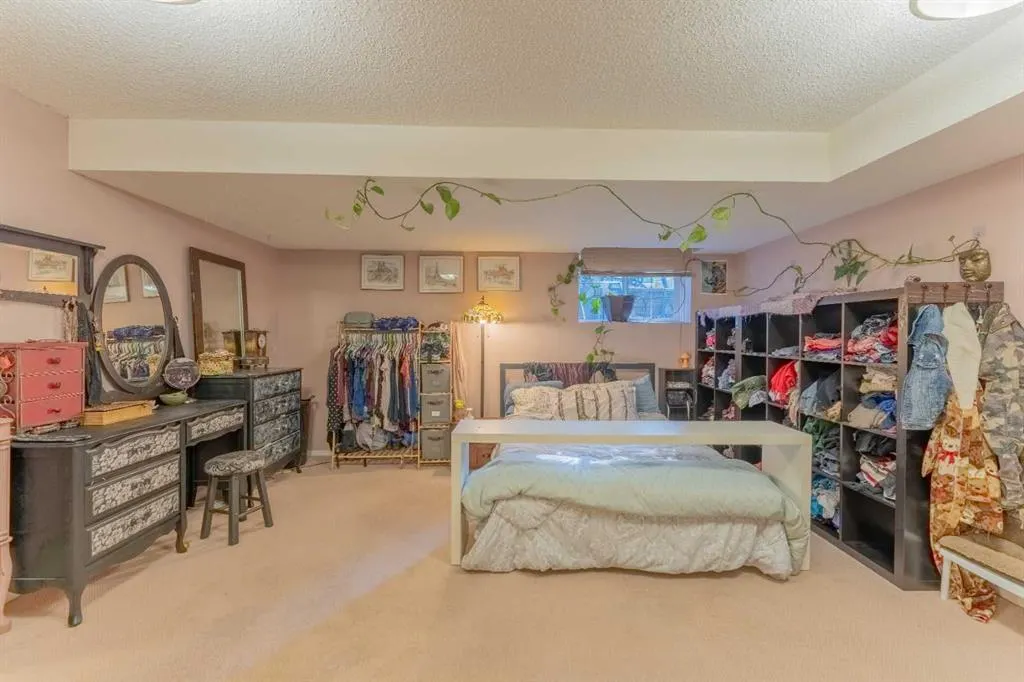 827 Wilson Way #2