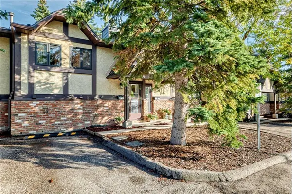 127 Storybook Terrace NW