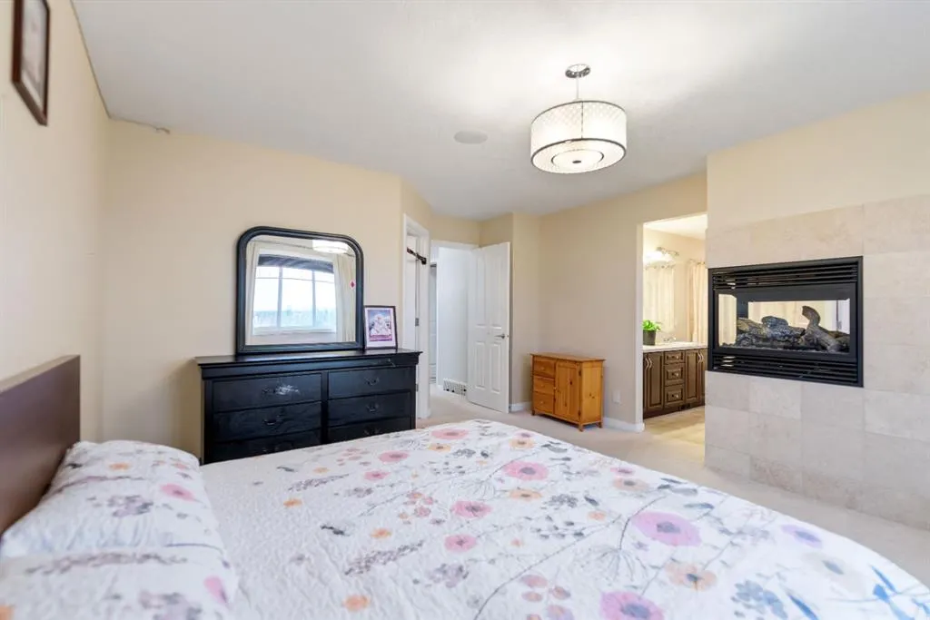 160 SKYVIEW SHORES Manor NE