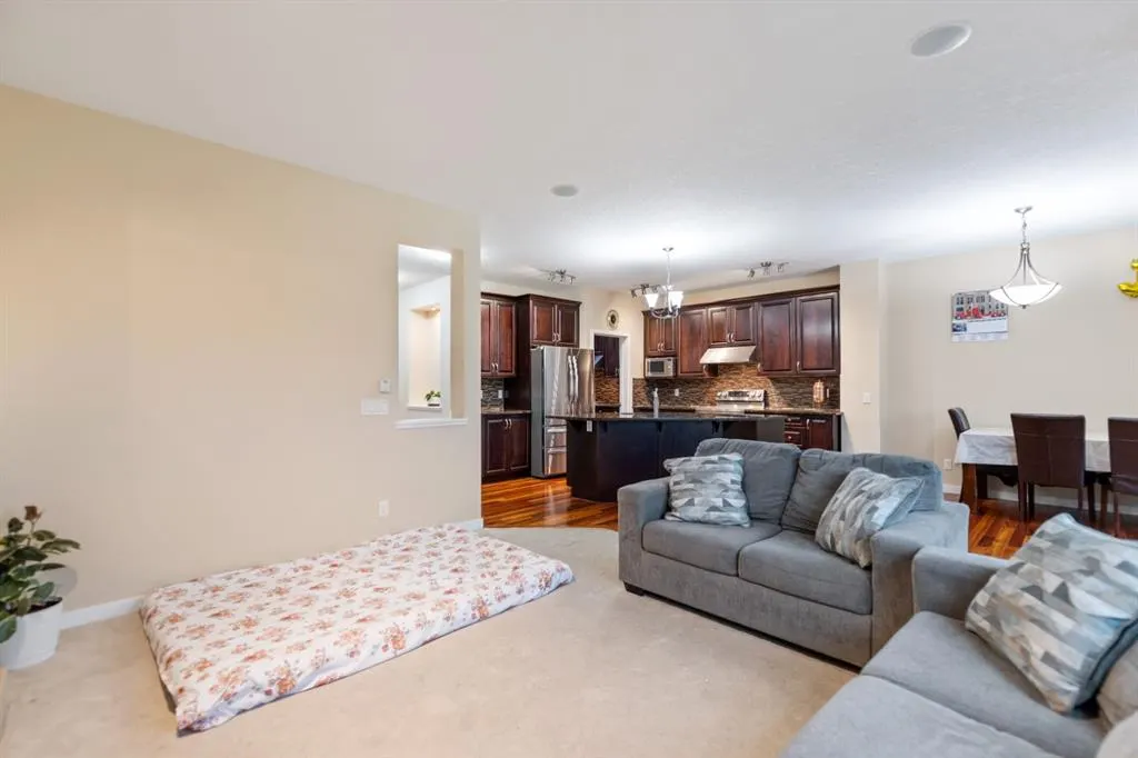 160 SKYVIEW SHORES Manor NE