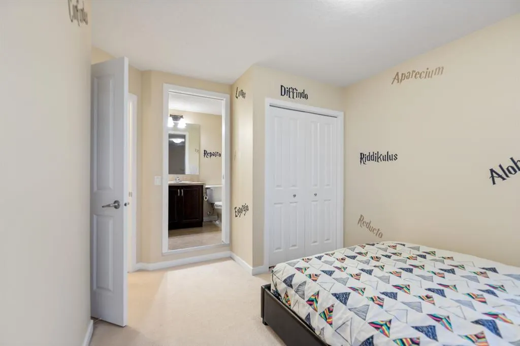 160 SKYVIEW SHORES Manor NE