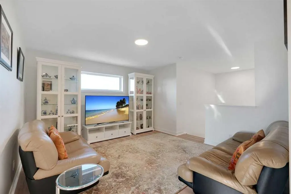 128 Precedence Hill