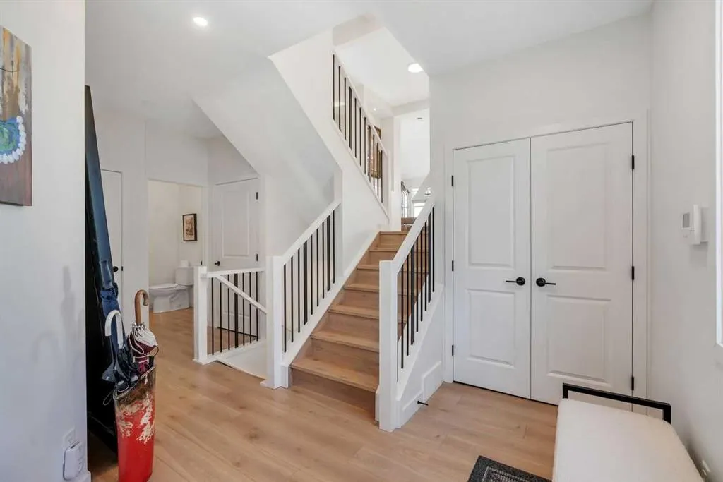128 Precedence Hill