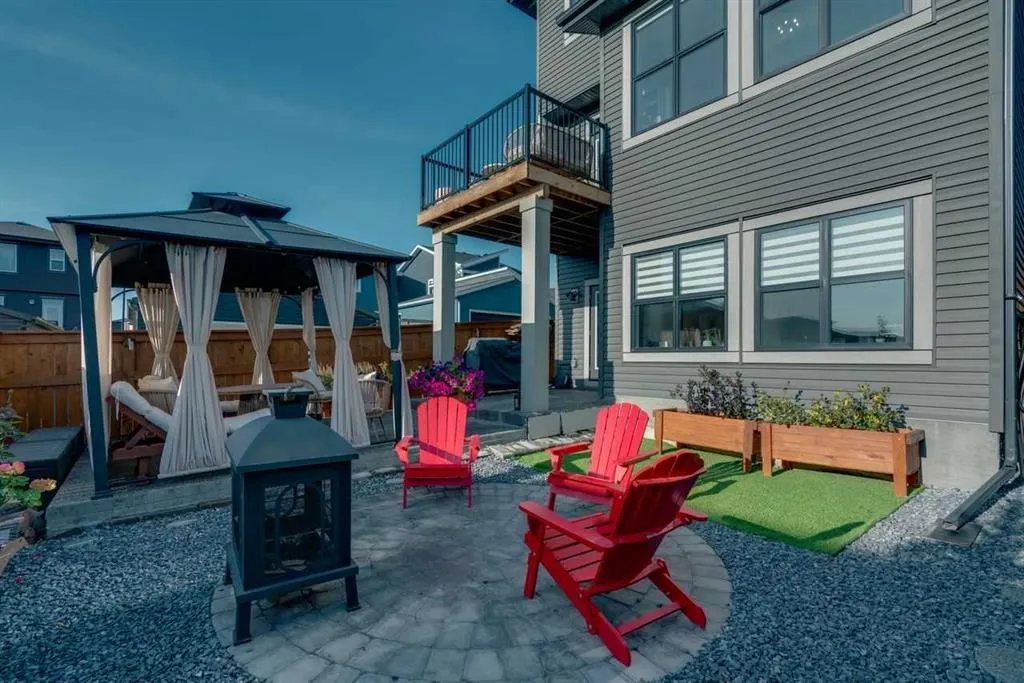 128 Precedence Hill