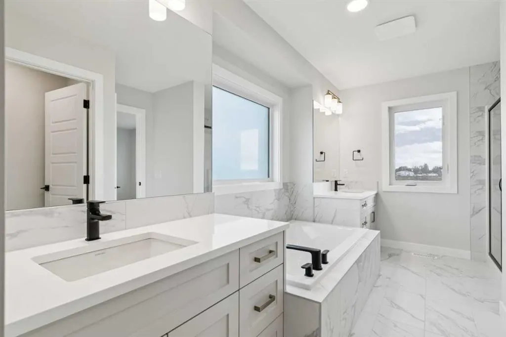 435 Bridgeport