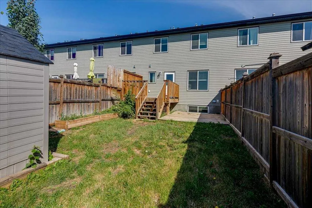 17 Hawthorn Place