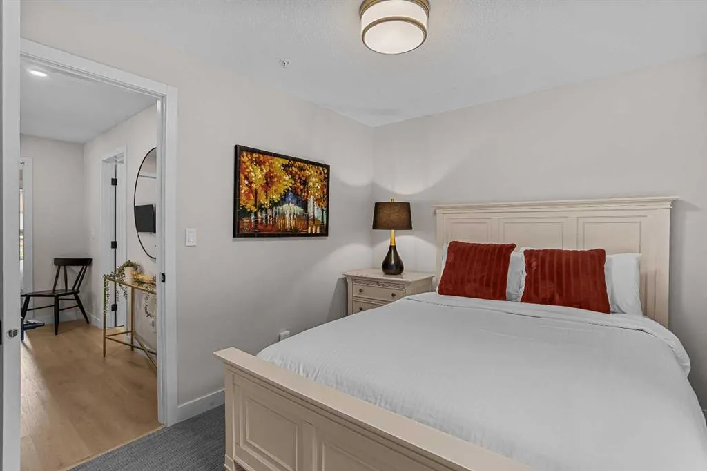 109 Kananaskis Way #106