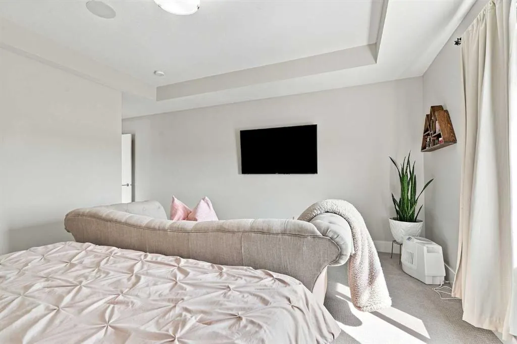 114 Kinniburgh Road