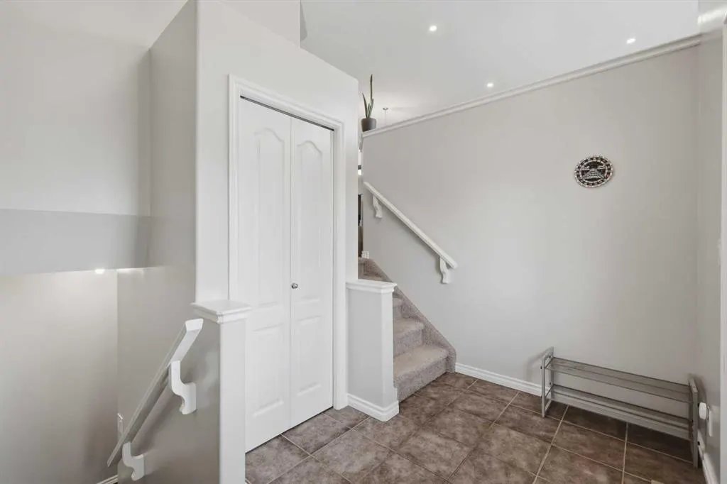 19 Regatta Way