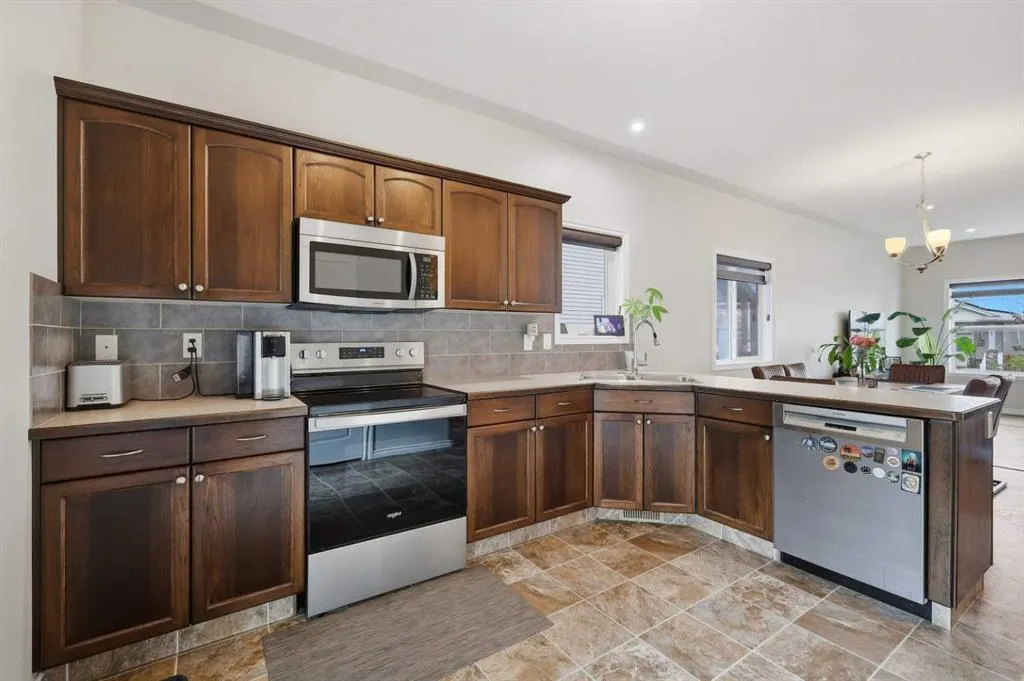 19 Regatta Way