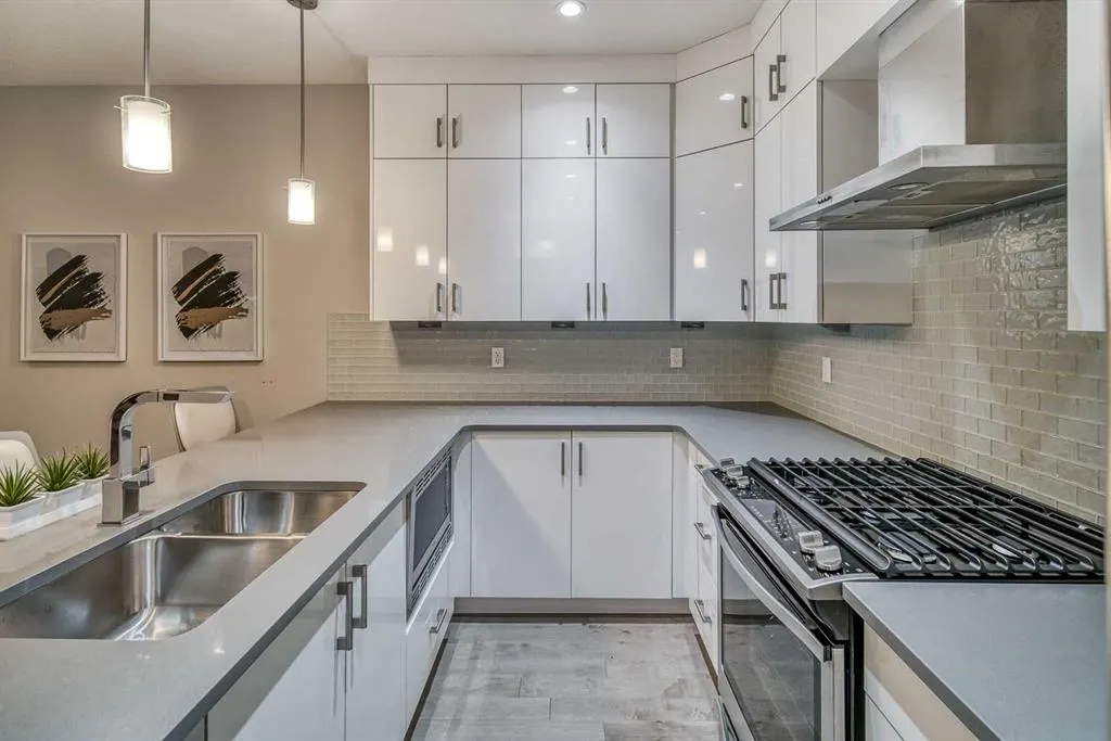 2428 30 Street SW #3