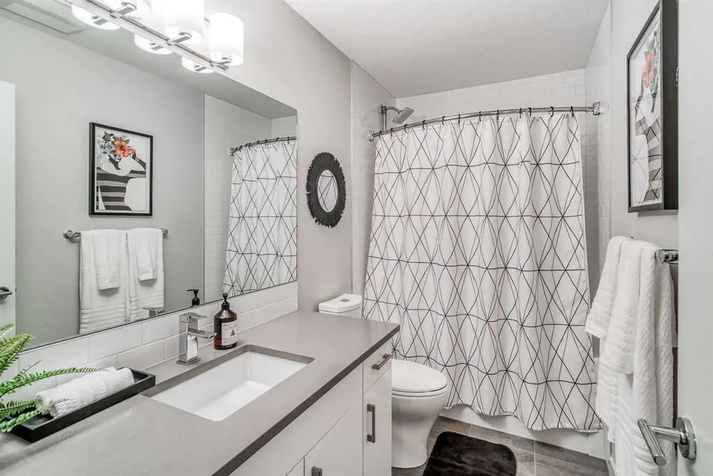 2428 30 Street SW #3
