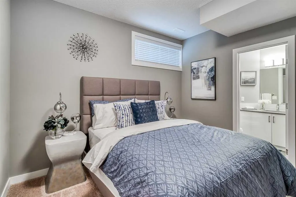 2428 30 Street SW #3