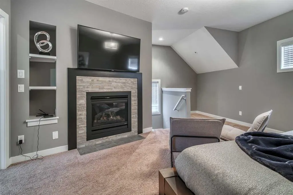 2428 30 Street SW #3