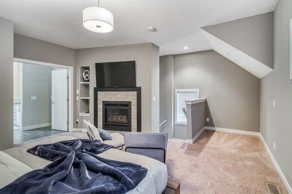 2428 30 Street SW #3