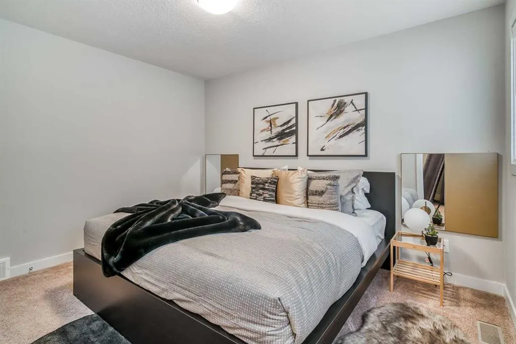 2428 30 Street SW #3