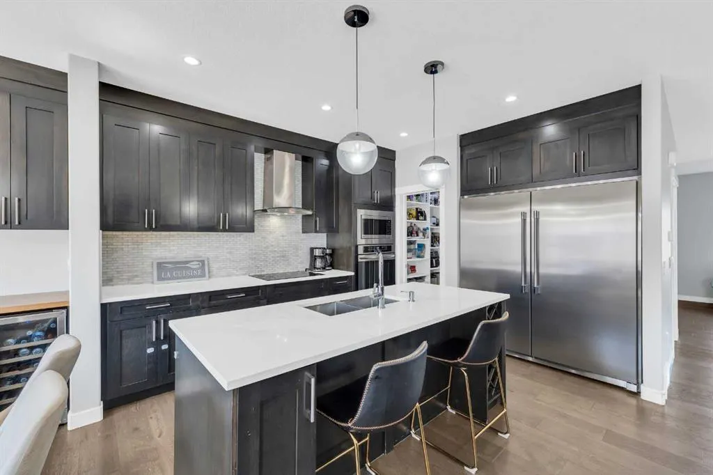 131 Sherview Grove NW