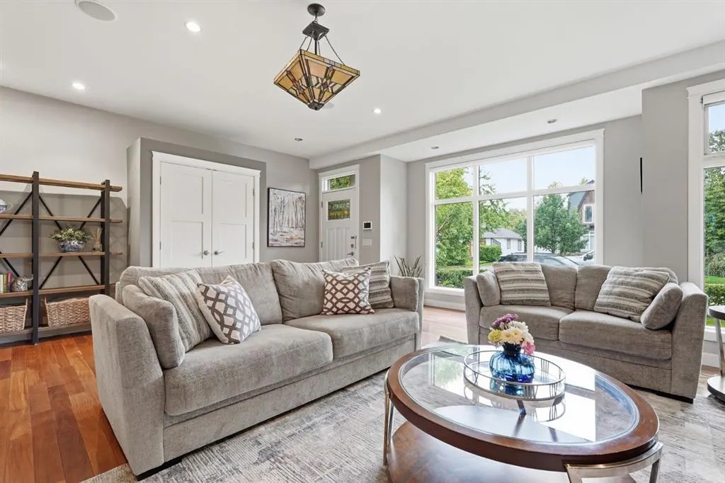 2409 Westmount Road NW