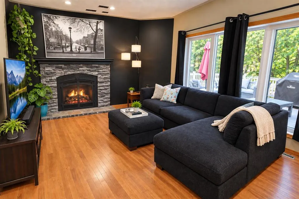 101 Dickenson Crescent