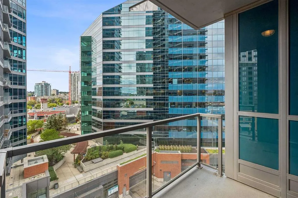225 11 Avenue SE #707