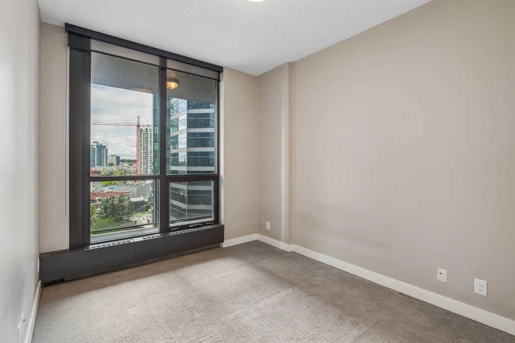 225 11 Avenue SE #707