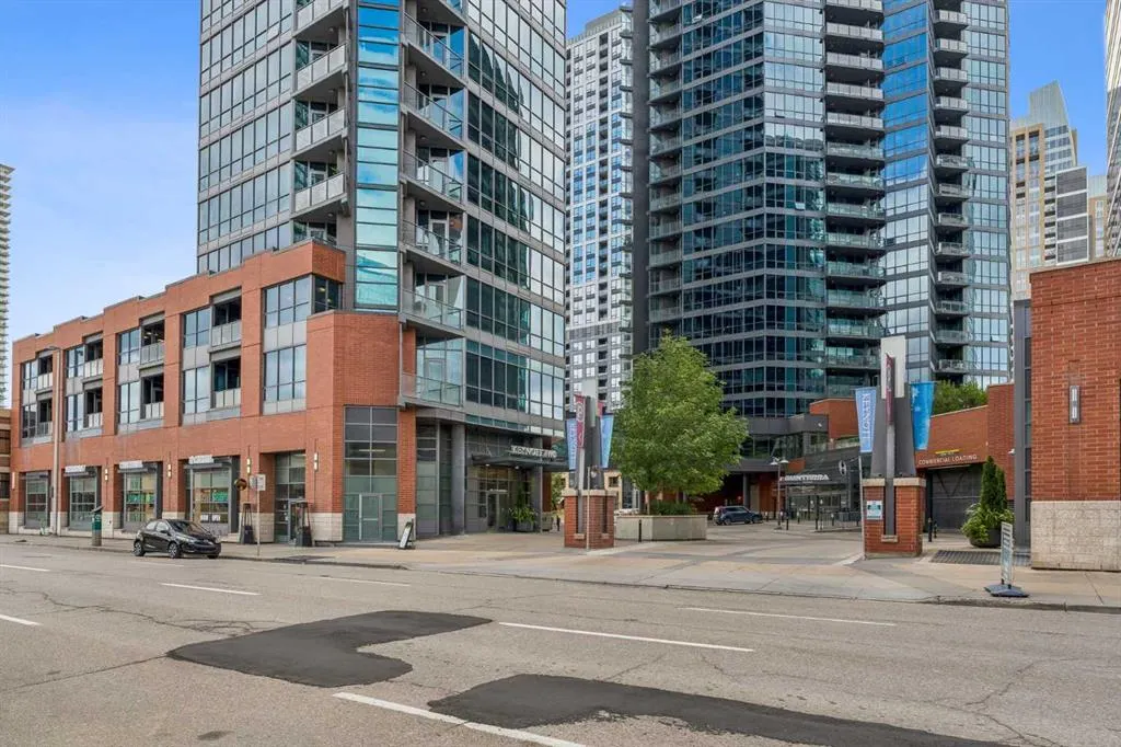 225 11 Avenue SE #707