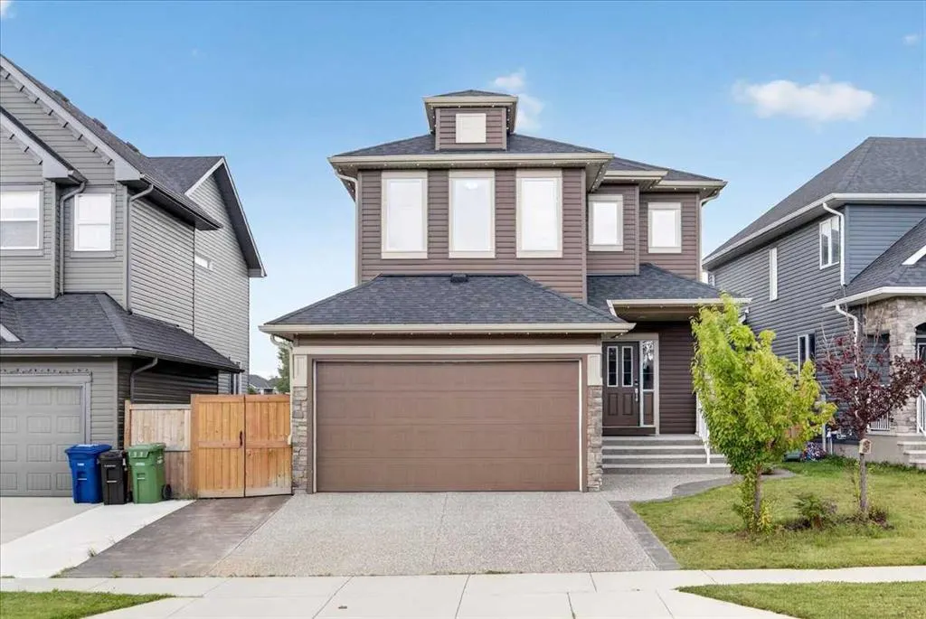 2584 Ravenslea Gardens SE