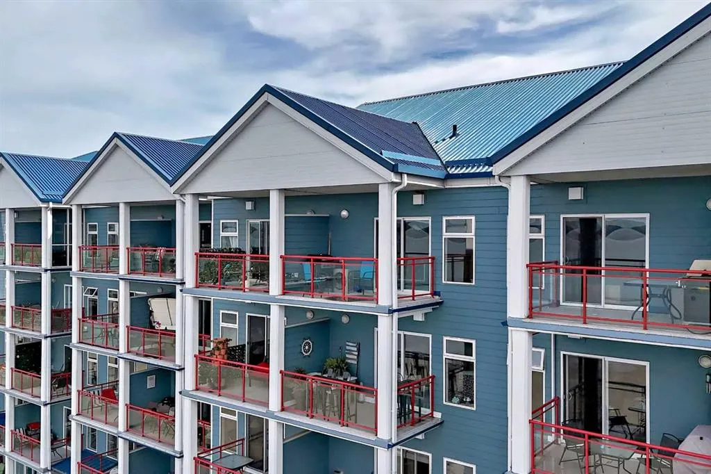 5100 Lakeshore Drive #508