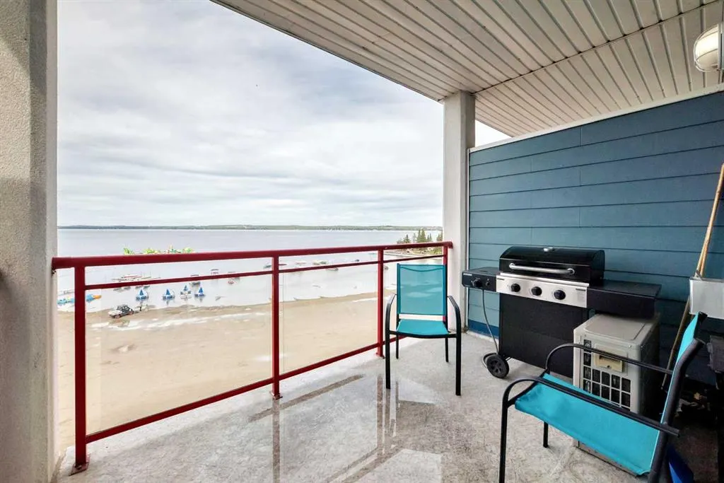 5100 Lakeshore Drive #508