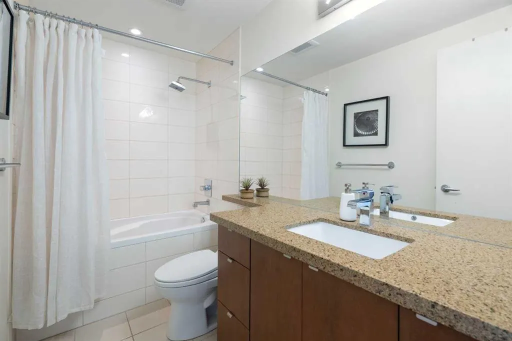 215 13 Avenue SW #1405