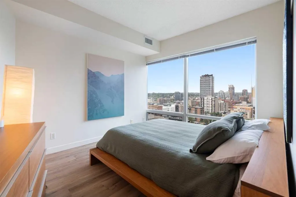 215 13 Avenue SW #1405