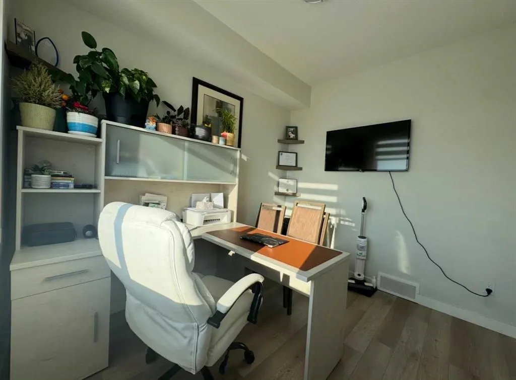 628 Cornerstone Boulevard NE