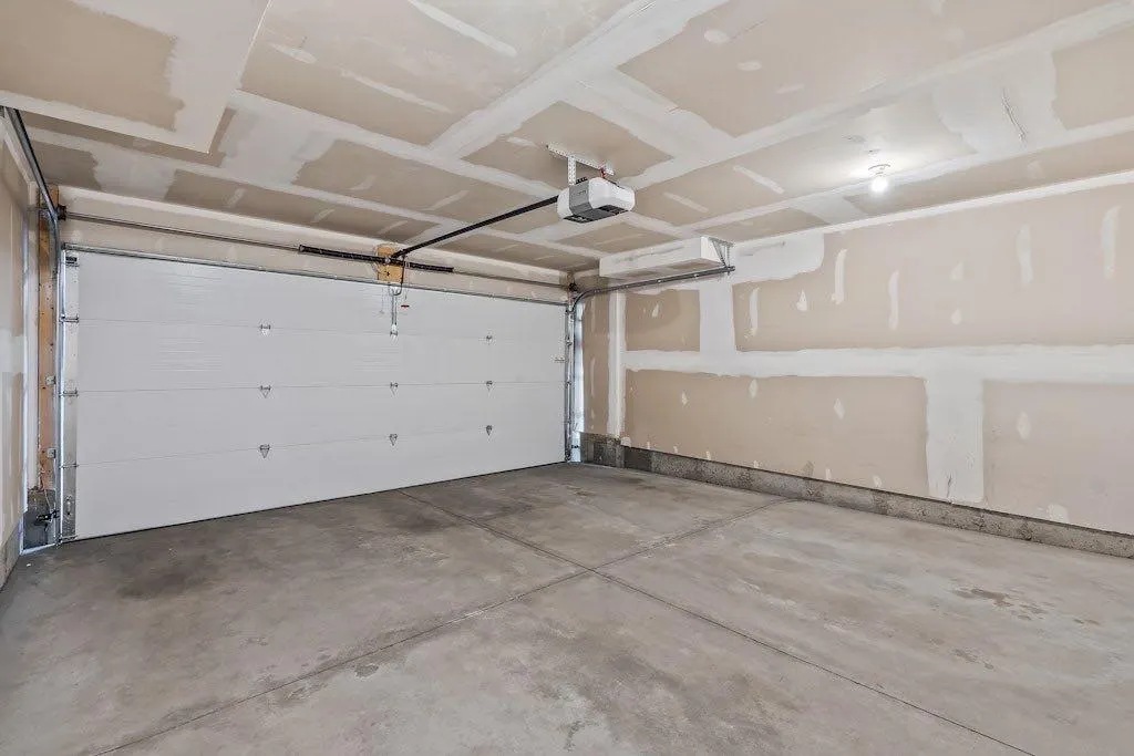 4 Evanscrest Gardens NW