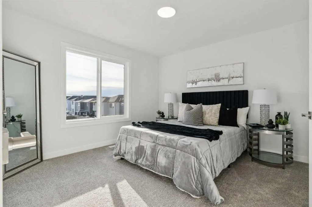 95 Saddlecrest Circle NE #105