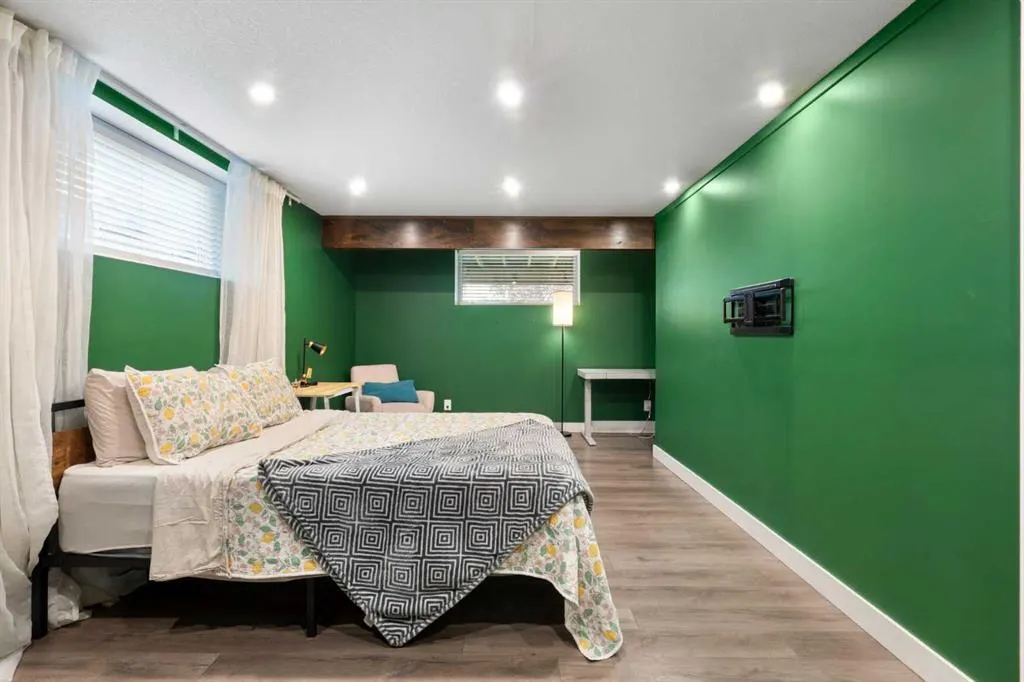 13 Cimarron Springs Court