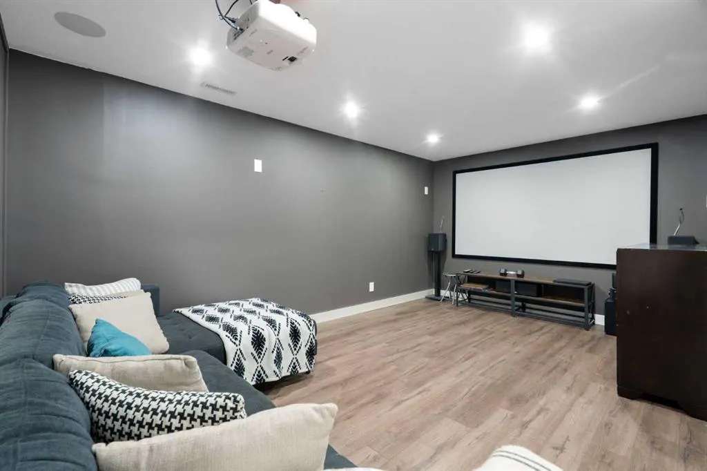 13 Cimarron Springs Court