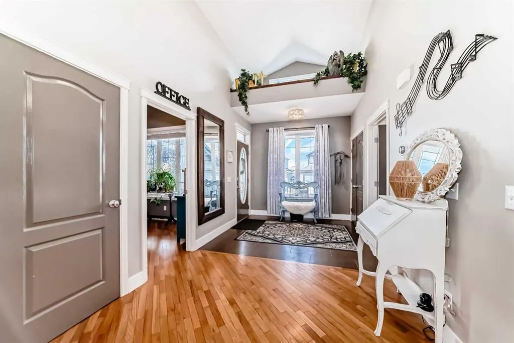 33 Boulder Creek Manor SE