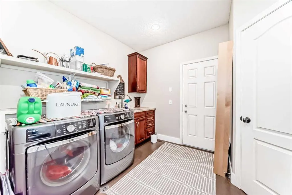 33 Boulder Creek Manor SE