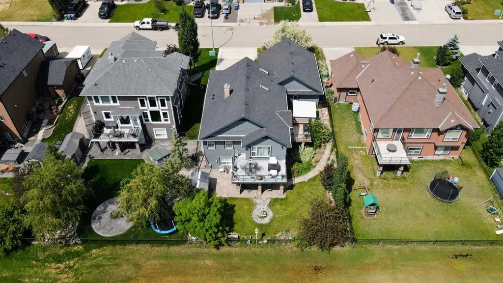 33 Boulder Creek Manor SE