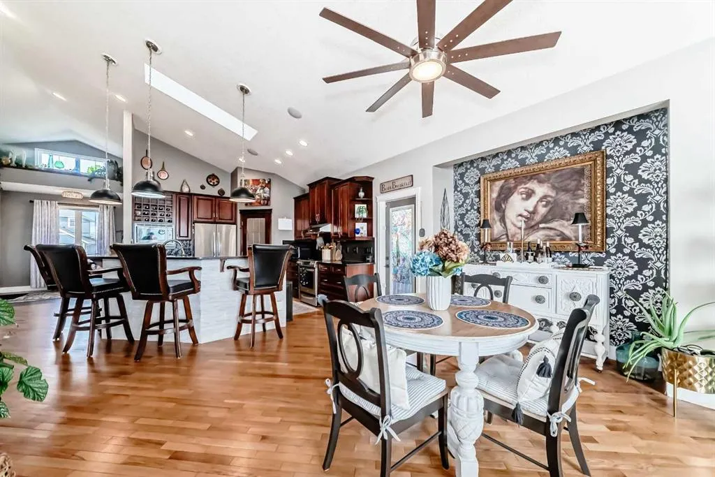 33 Boulder Creek Manor SE