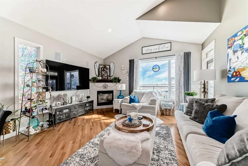 33 Boulder Creek Manor SE
