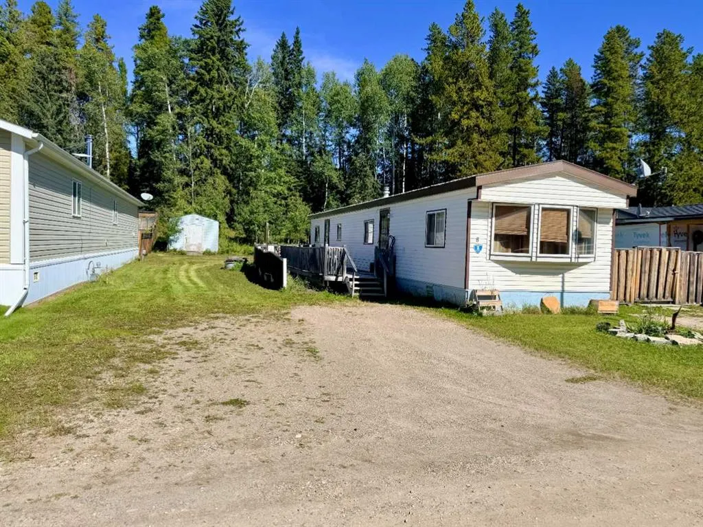 8 Pinewood Drive