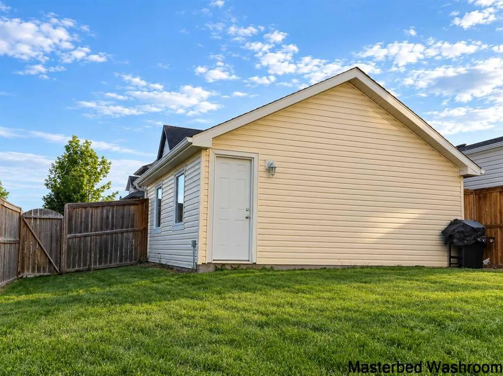 71 Evansford Circle NW