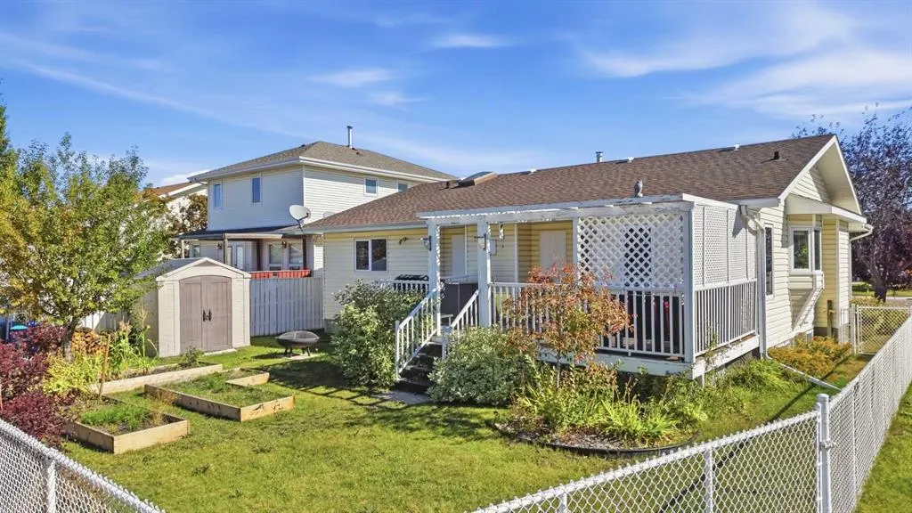 2 Densmore Crescent